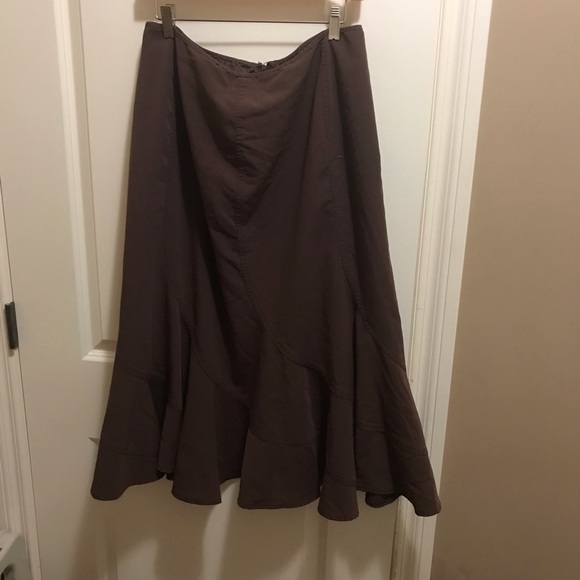 Brown mid- length Skirt - Picture 1 of 6